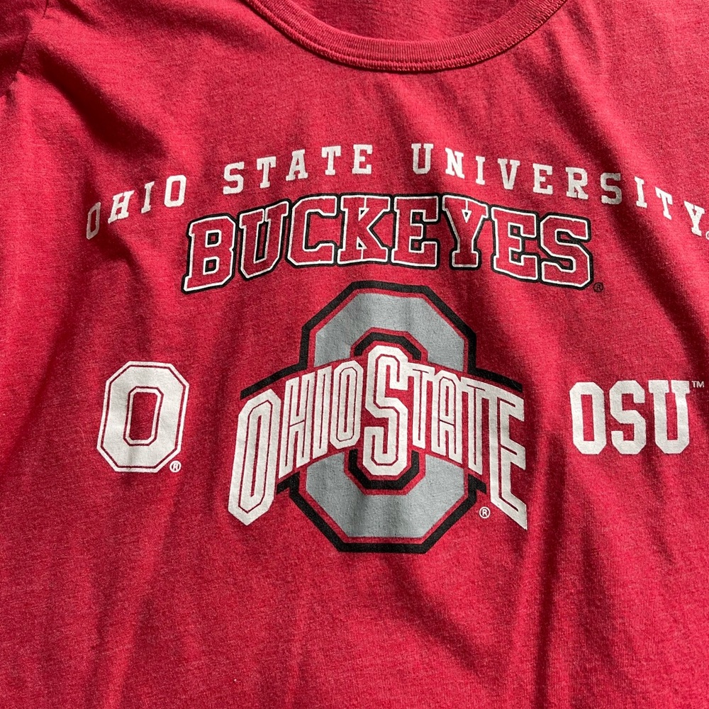 Women’s Ohio State tee shirt size large